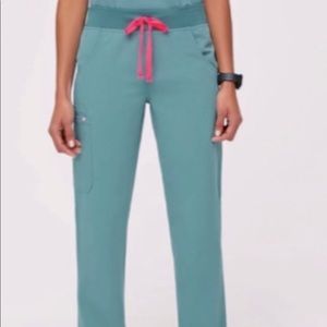 Figs “kade” cargo XL petite hydro green